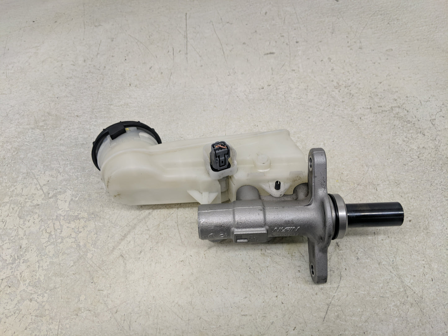 2017-2021 Honda Civic Brake Master Cylinder 1312048 - Oemusedautoparts1.com