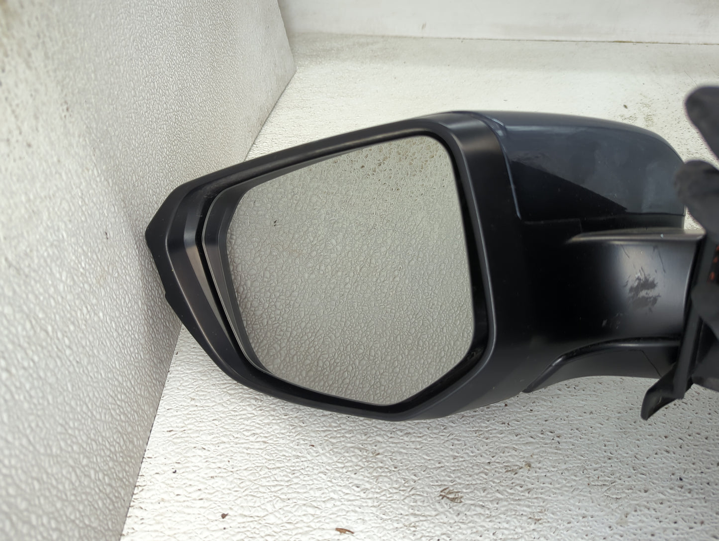 2016-2021 Honda Civic Driver Side View Mirror - Left Door Mirror OEM Used - Oemusedautoparts1.com