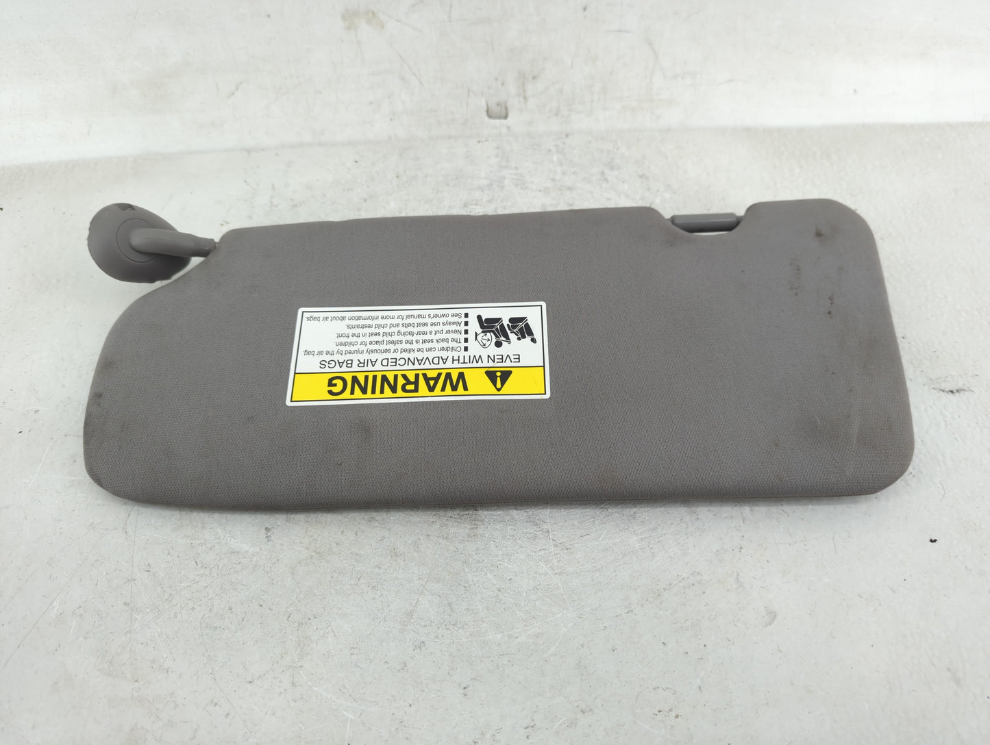 2017-2019 Honda Cr-V Sun Visor Shade Replacement Passenger Right Mirror Fits Fits 2017 2018 2019 OEM Used Auto Parts - Oemus