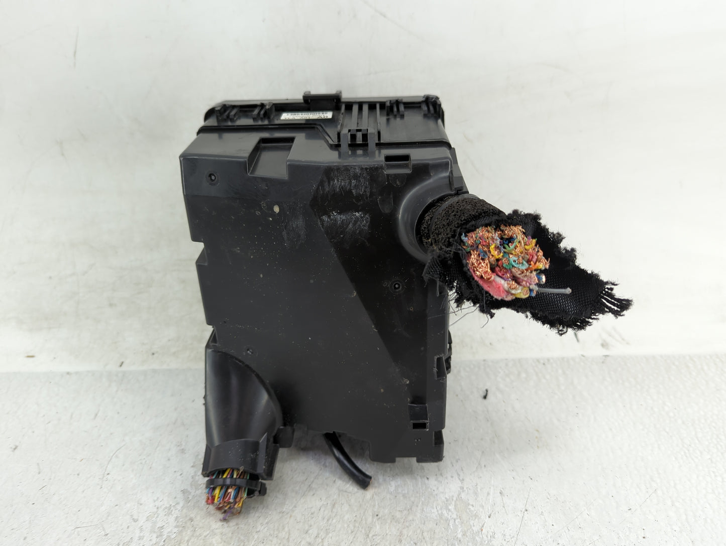 2017-2022 Honda Cr-V Fusebox Fuse Box Panel Relay Module P/N:TLAA01A0 Fits Fits 2017 2018 2019 2020 2021 2022 OEM Used Auto