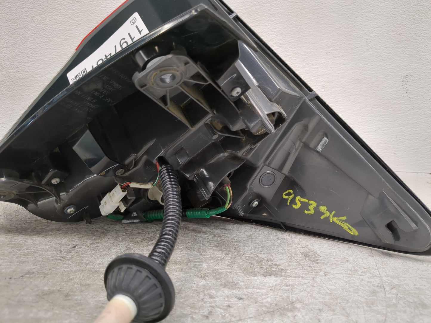 2019-2022 Honda Hr-V Tail Light Assembly Driver Left OEM Fits Fits 2019 2020 2021 2022 OEM Used Auto Parts - Oemusedautopart