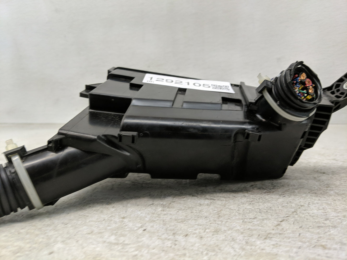 2019 Honda Hr-V Fusebox Fuse Box Panel Relay Module Fits OEM Used Auto Parts - Oemusedautoparts1.com