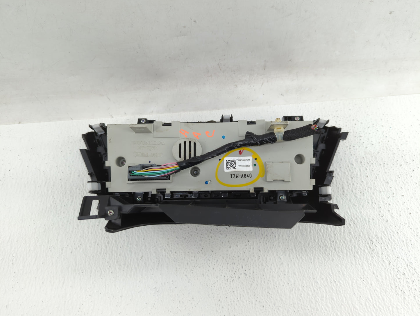 2016-2022 Honda Hr-V Climate Control Module Temperature AC/Heater Replacement P/N:79600T7WA831M1 79600-T7W-A831-M1 Fits OEM