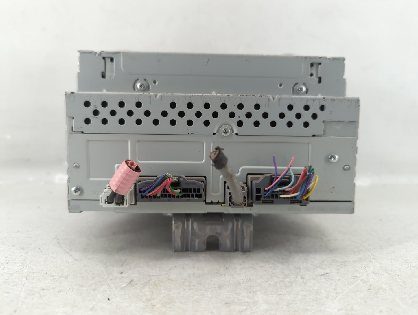 2019-2020 Honda Hr-V Radio AM FM Cd Player Receiver Replacement P/N:39100-T7W-A911-M1 Fits Fits 2019 2020 OEM Used Auto Part