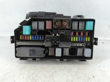2017-2019 Honda Ridgeline Fusebox Fuse Box Panel Relay Module P/N:T6Z A010 AO Fits Fits 2017 2018 2019 OEM Used Auto Parts