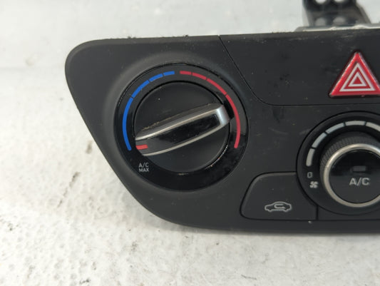 2018-2022 Hyundai Accent Climate Control Module Temperature AC/Heater Replacement P/N:Q029000M 97250J0000RDR Fits OEM Used Auto Parts