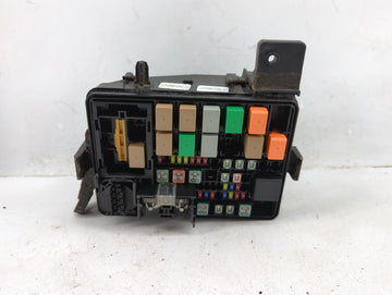 2018-2019 Hyundai Accent Fusebox Fuse Box Panel Relay Module P/N:91420-J0311 91420 J0441 Fits Fits 2018 2019 OEM Used Auto Parts