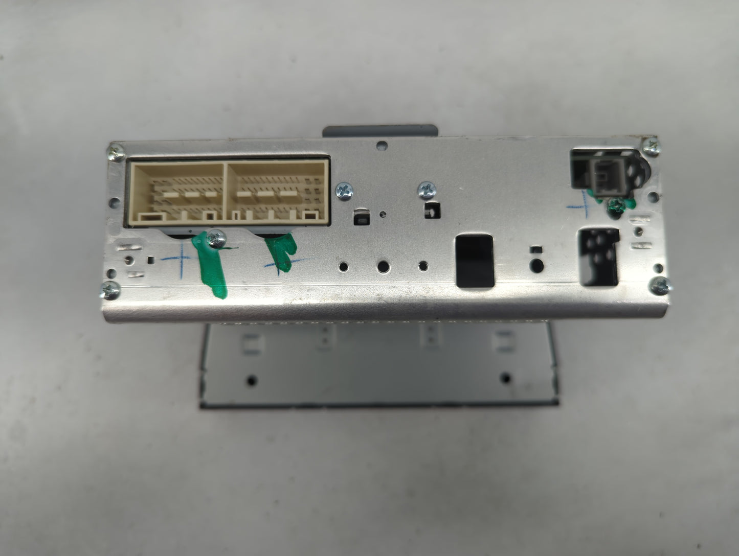 2018-2022 Hyundai Accent Radio AM FM Cd Player Receiver Replacement P/N:96180-J0060URD Fits Fits 2018 2019 2020 2021 2022 OE