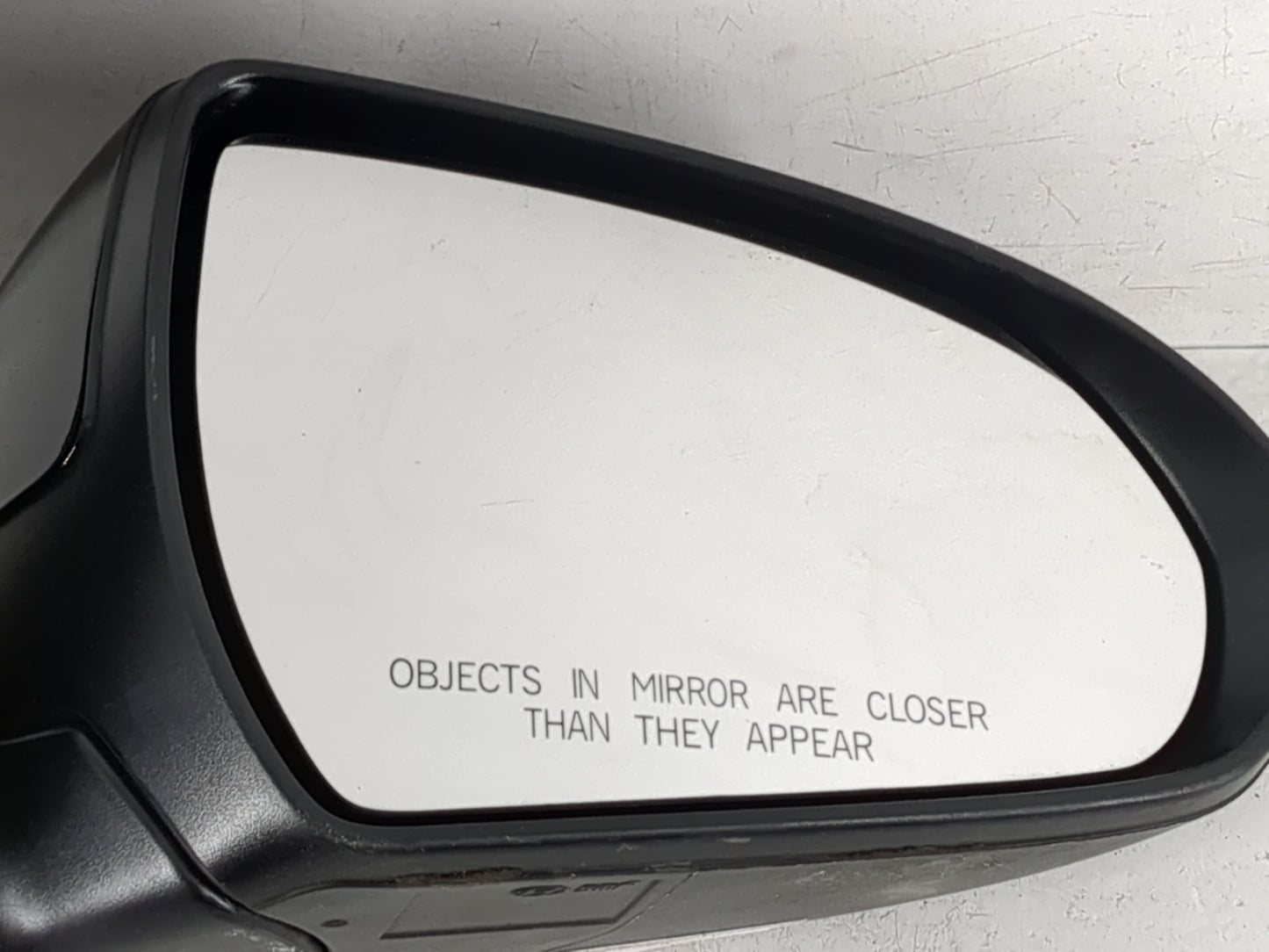 2017-2020 Hyundai Elantra Passenger Side View Mirror - Right Door Mirror OEM Used - Oemusedautoparts1.com