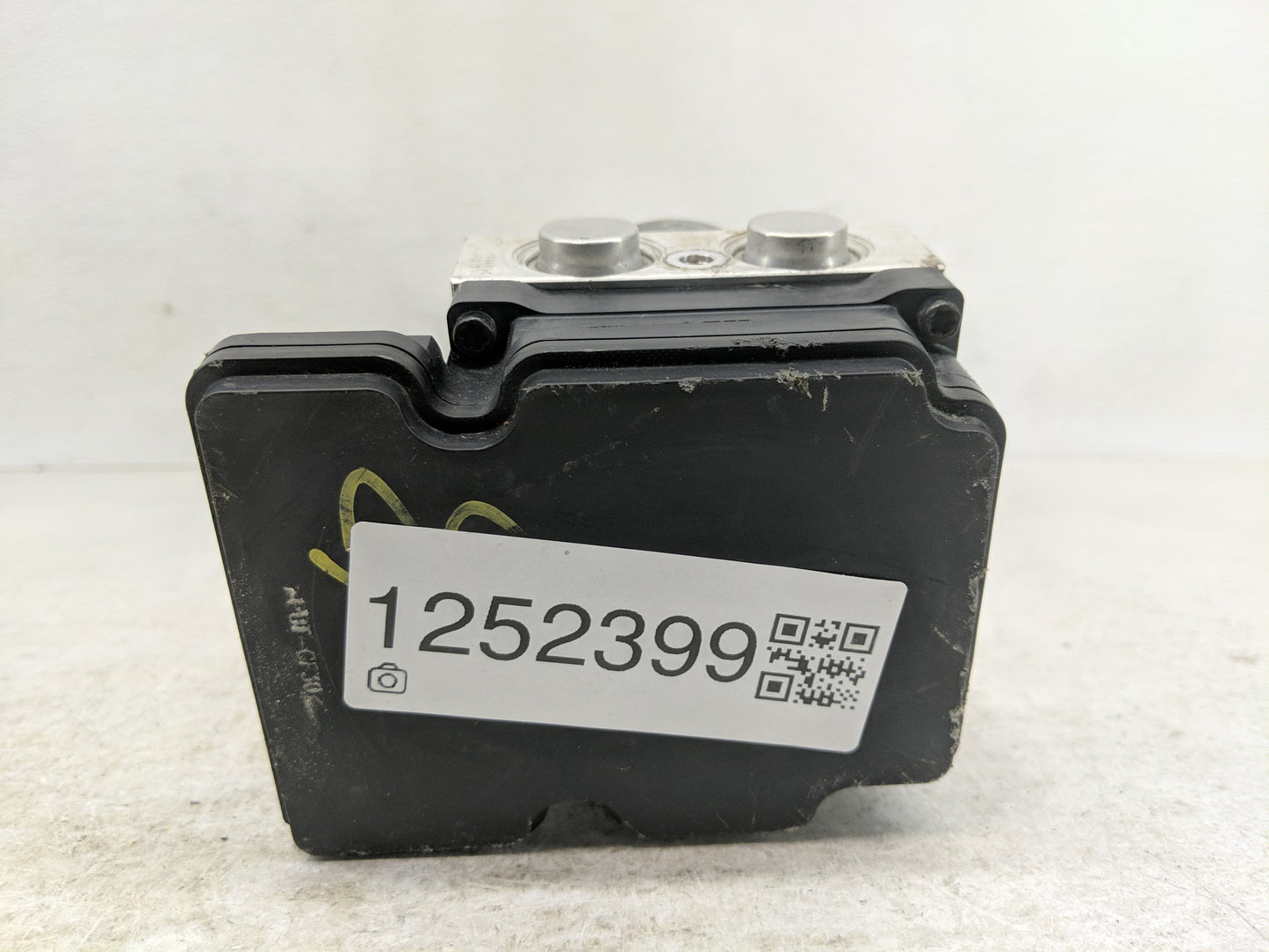 2017-2019 Hyundai Elantra ABS Pump Control Module Replacement Fits Fits 2017 2018 2019 OEM Used Auto Parts - Oemusedautopart