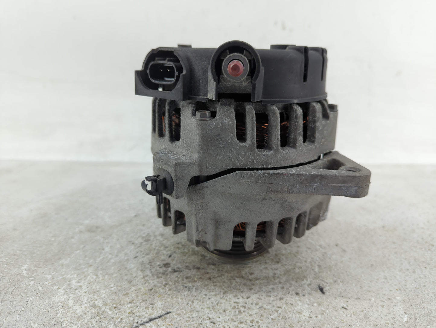 2017-2020 Hyundai Elantra Alternator Replacement Generator Charging Assembly Engine OEM P/N:37300-2E821 2627727 Fits OEM Use