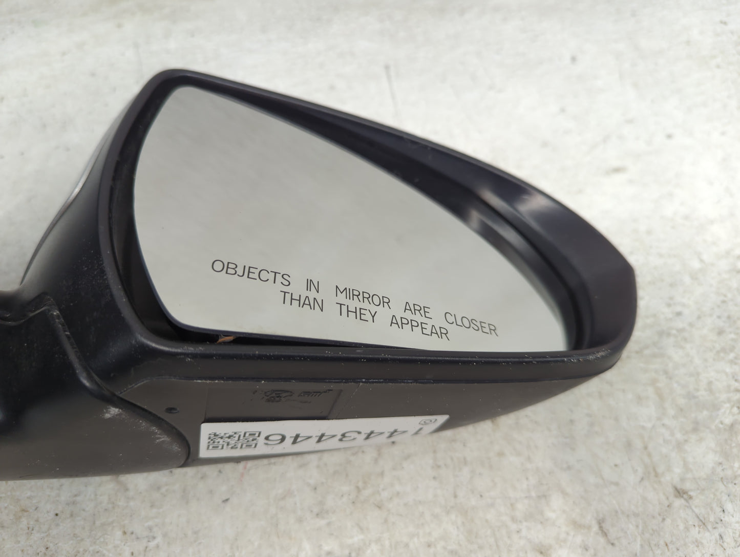 2017-2020 Hyundai Elantra Passenger Side View Mirror - Right Door Mirror OEM Used - Oemusedautoparts1.com