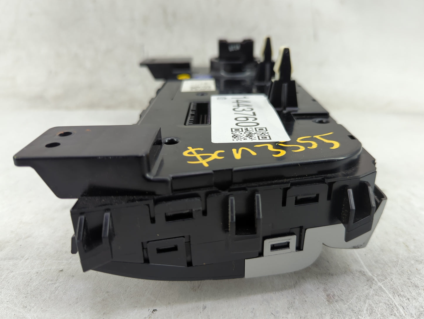 2019-2020 Hyundai Elantra Climate Control Module Temperature AC/Heater Replacement P/N:97250-F2AH0SSH Fits Fits 2019 2020 OE