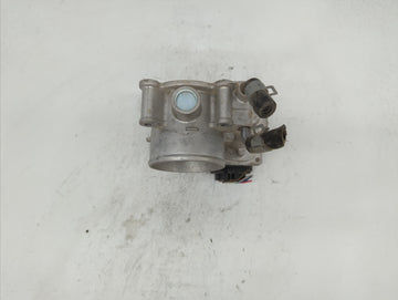 2011-2018 Hyundai Elantra Throttle Body P/N:35100-2E000 1302150124 Fits Fits 2011 2012 2013 2014 2015 2016 2017 2018 2019 OEM Used Auto Parts