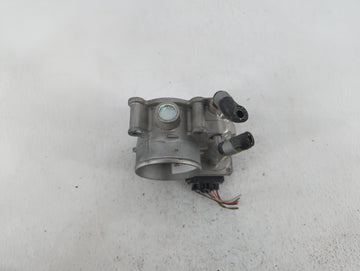 2011-2018 Hyundai Elantra Throttle Body P/N:35100-2E000 1302150124 Fits Fits 2011 2012 2013 2014 2015 2016 2017 2018 2019 OEM Used Auto Parts