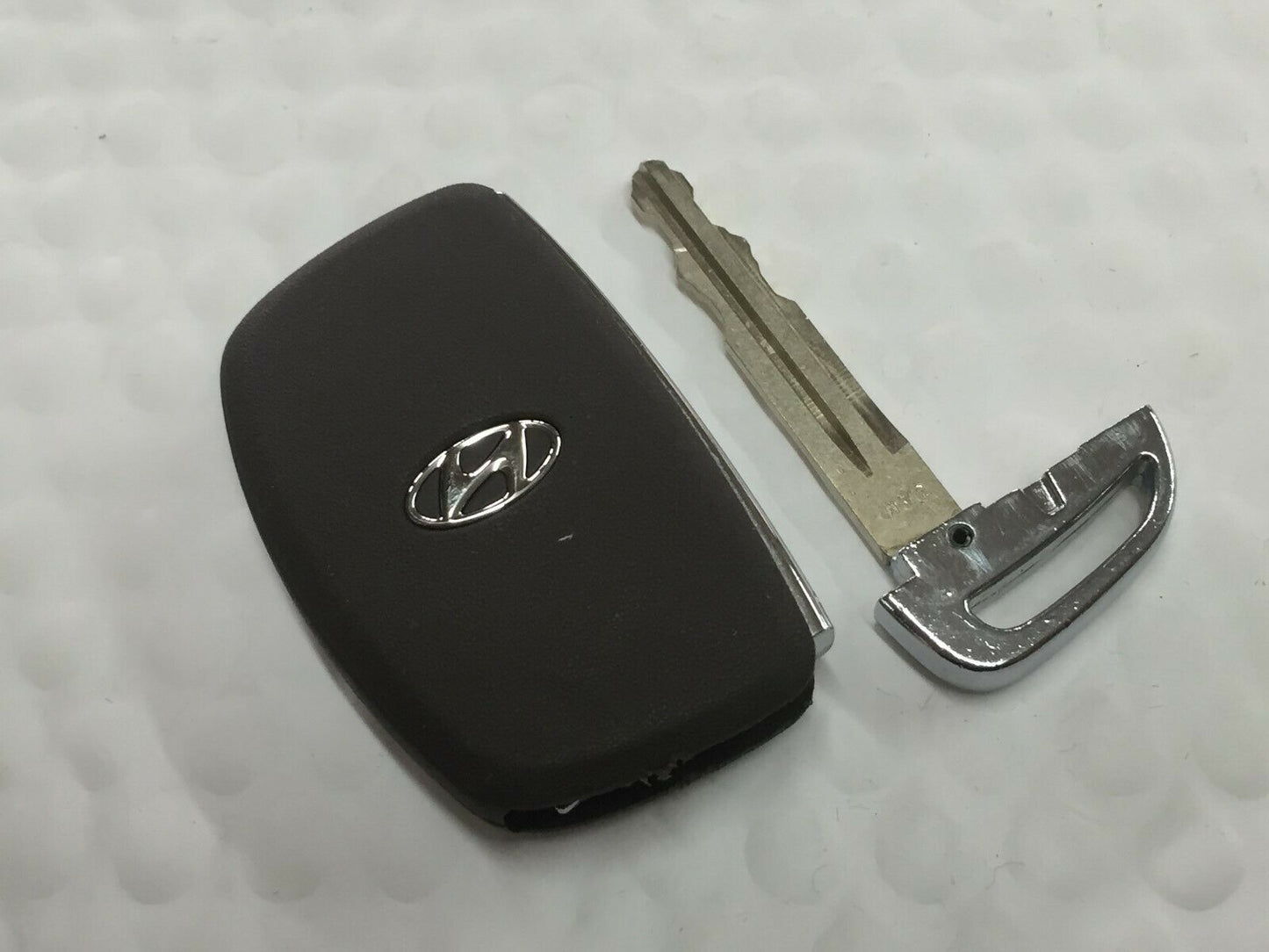 2019 Hyundai Elantra Keyless Entry Remote Sy5mdfna433 4 Buttons - Oemusedautoparts1.com