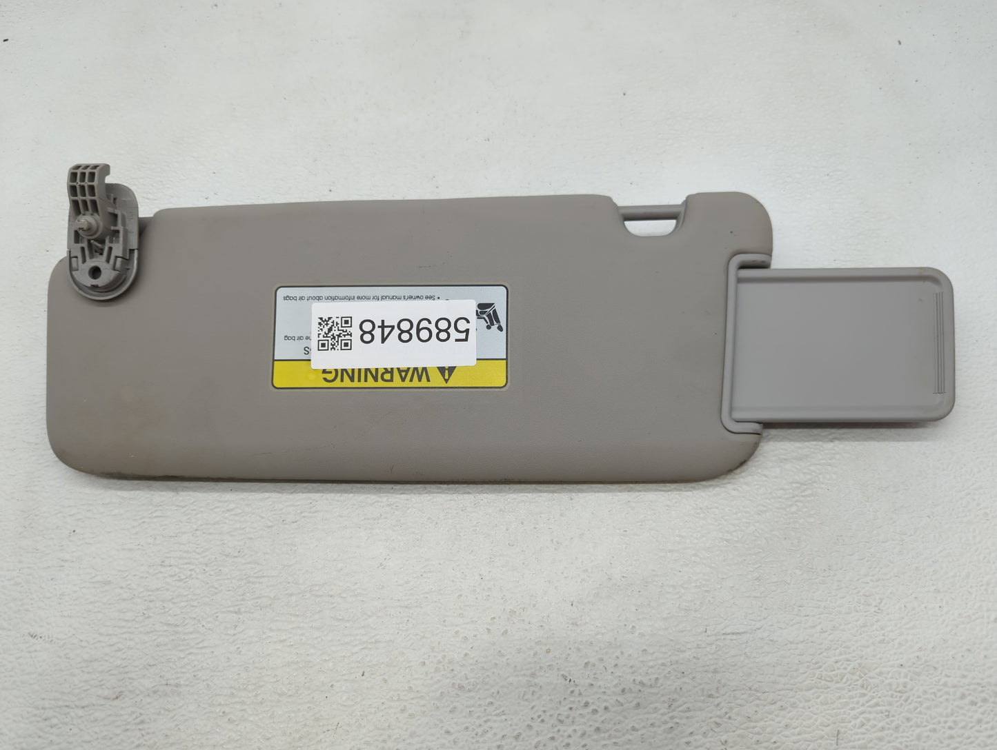 2018-2020 Hyundai Elantra Sun Visor Shade Replacement Passenger Right Mirror Fits Fits 2018 2019 2020 OEM Used Auto Parts -