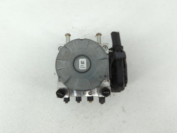 2018-2019 Hyundai Kona ABS Pump Control Module Replacement P/N:58900-J9100 Fits Fits 2018 2019 OEM Used Auto Parts