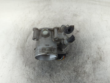 2018-2021 Hyundai Kona Throttle Body P/N:5532 02C23 35100-2E400 Fits Fits 2012 2013 2014 2015 2016 2018 2019 2020 2021 OEM Used Auto Parts