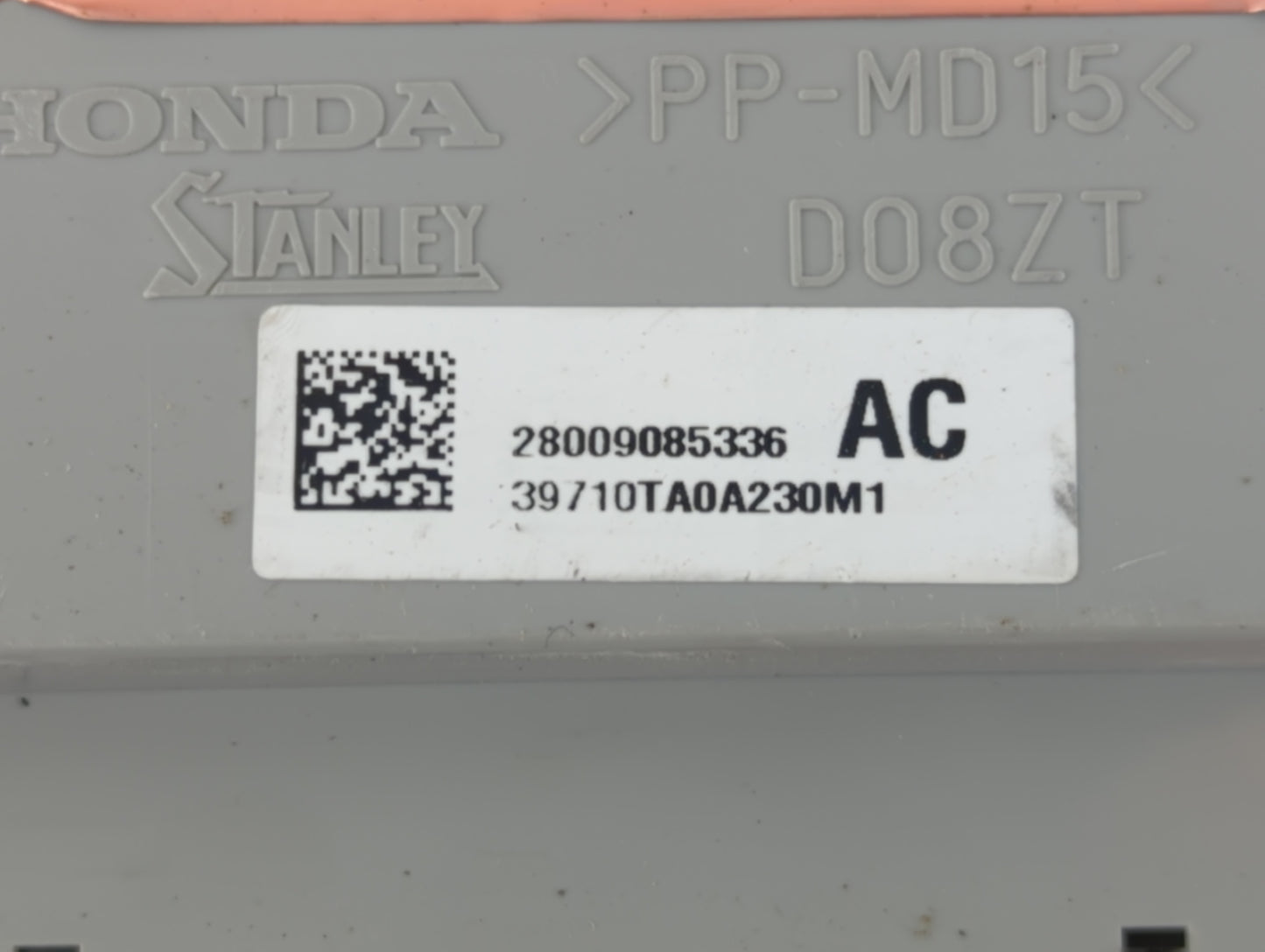 2018-2021 Hyundai Kona Radio AM FM Cd Player Receiver Replacement P/N:>PP-MD15 D087T Fits Fits 2018 2019 2020 2021 OEM Used