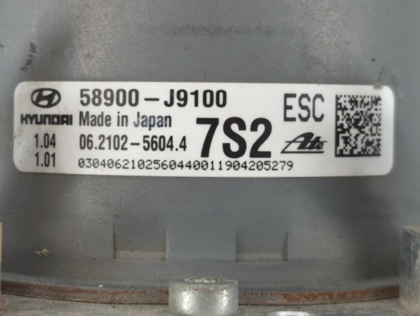 2018-2021 Hyundai Kona ABS Pump Control Module Replacement P/N:58900-J9100 Fits Fits 2018 2019 2020 2021 OEM Used Auto Parts