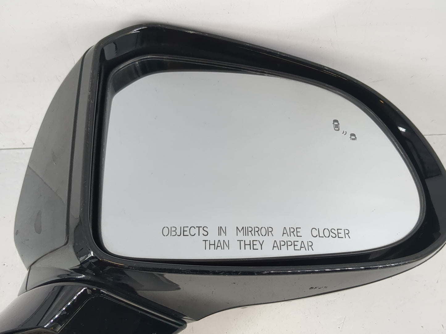 2019 Hyundai Santa Fe Side Mirror Replacement Passenger Right View Door Mirror P/N:E13049812 Fits OEM Used Auto Parts - Oemu