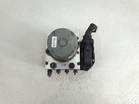2017-2018 Hyundai Santa Fe ABS Pump Control Module Replacement P/N:58920-B8AC0 Fits Fits 2017 2018 OEM Used Auto Parts
