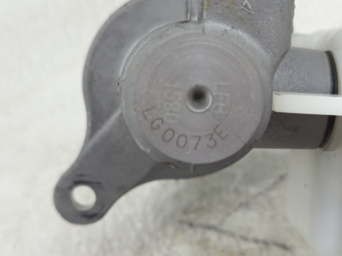 2019-2020 Hyundai Santa Fe Brake Master Cylinder 1276156 - Oemusedautoparts1.com