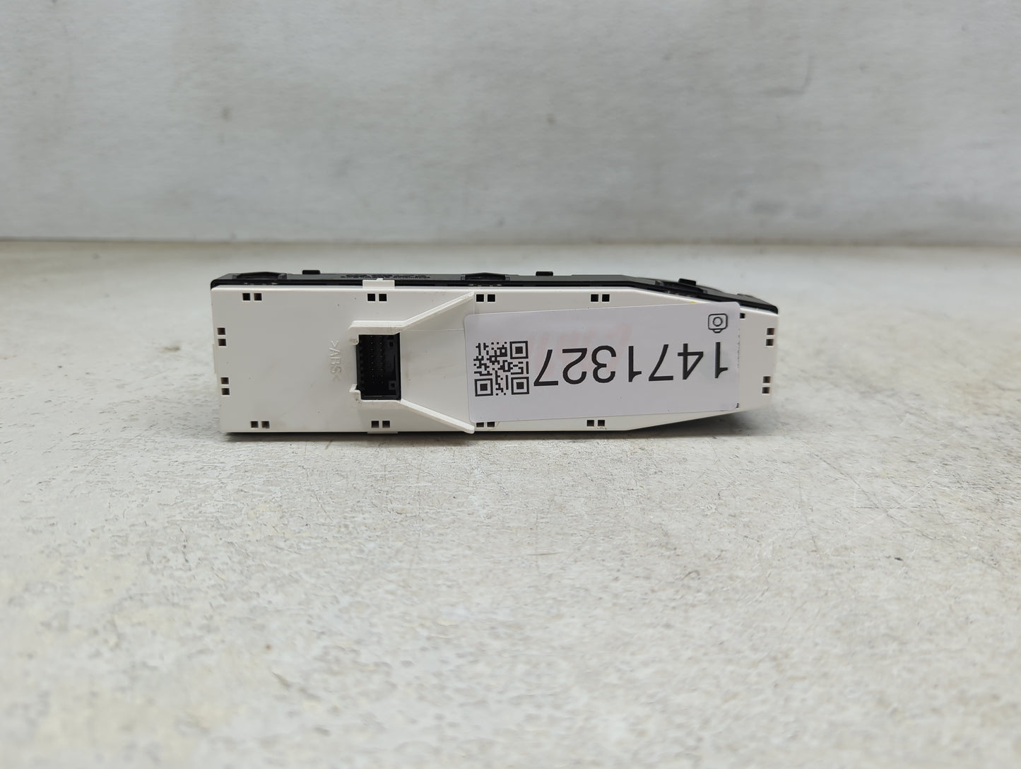 2019-2020 Hyundai Santa Fe Master Power Window Switch Replacement Driver Side Left P/N:93571S1130SST Fits Fits 2019 2020 OEM