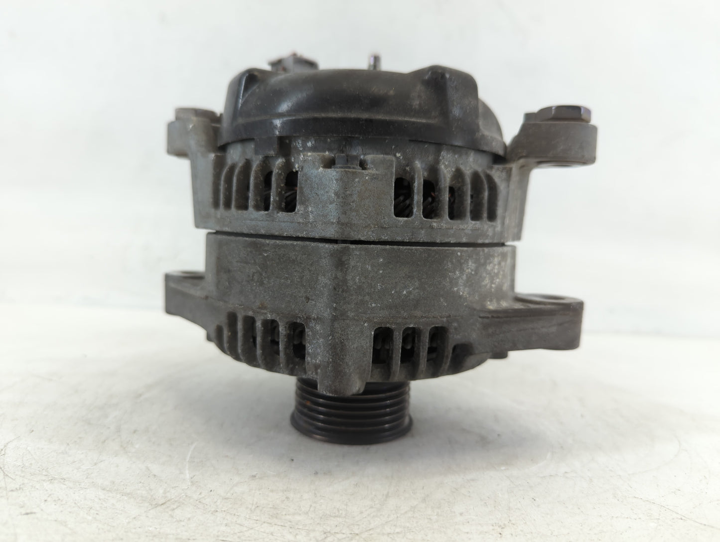 2019-2020 Hyundai Santa Fe Alternator Replacement Generator Charging Assembly Engine OEM P/N:TN104211-8790 37300-2G061 Fits