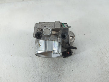 2019-2020 Hyundai Santa Fe Throttle Body P/N:35100-2G600 Fits Fits 2015 2016 2017 2018 2019 2020 2021 OEM Used Auto Parts
