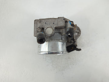 2019-2020 Hyundai Santa Fe Throttle Body P/N:35100-2G600 Fits Fits 2015 2016 2017 2018 2019 2020 2021 OEM Used Auto Parts