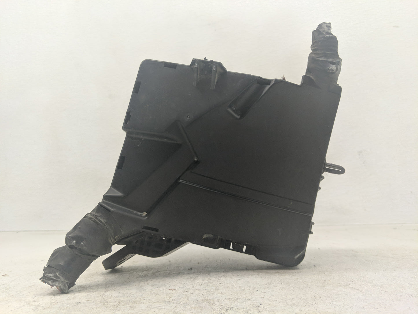 2019 Hyundai Sonata Fusebox Fuse Box Panel Relay Module Fits OEM Used Auto Parts - Oemusedautoparts1.com