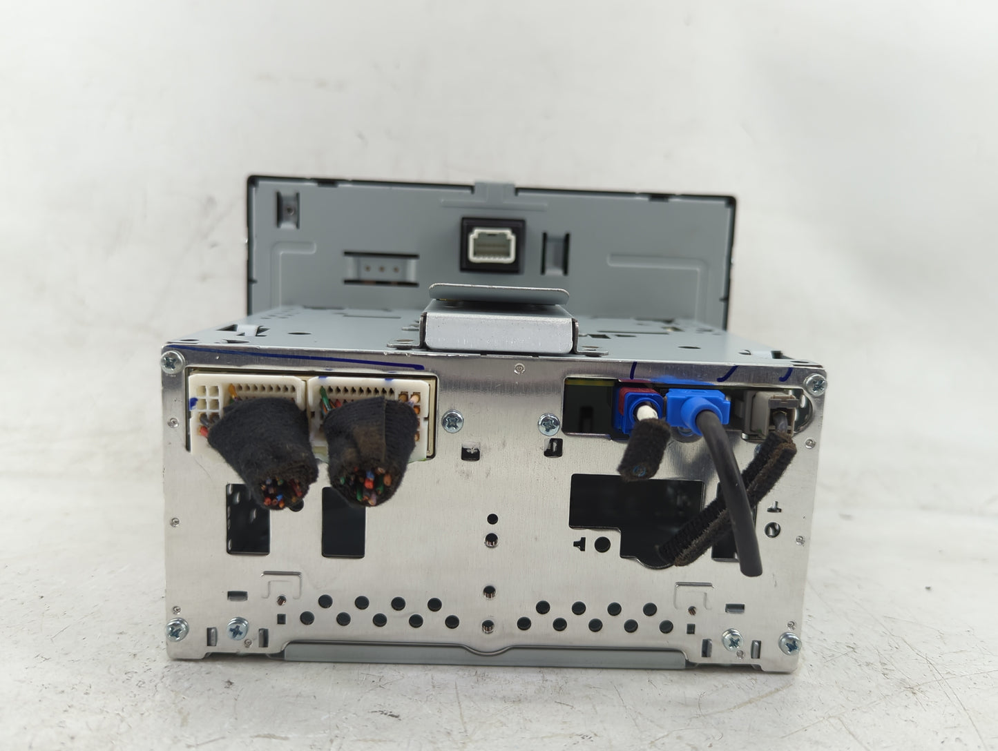 2018-2019 Hyundai Sonata Radio AM FM Cd Player Receiver Replacement P/N:96160C2UA04X Fits Fits 2018 2019 OEM Used Auto Parts