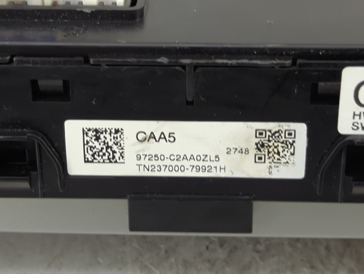 2018-2019 Hyundai Sonata Climate Control Module Temperature AC/Heater Replacement P/N:97250-C2AA0ZL5 TN237000-79921H Fits OE