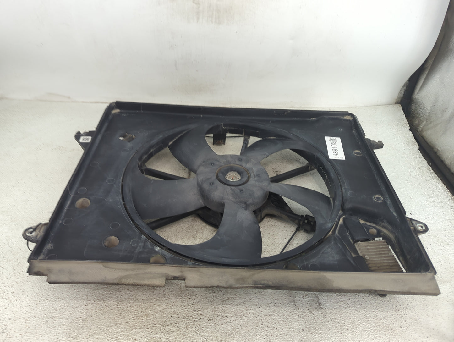 2017-2019 Hyundai Sonata Electric Radiator Cooling Fan Motor Assembly P/N:AA222750-2640 Fits Fits 2017 2018 2019 OEM Used Au