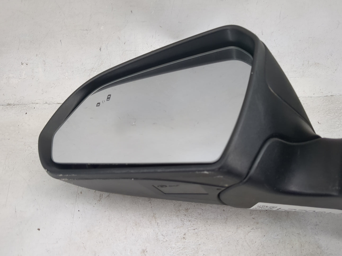 2018-2019 Hyundai Sonata Driver Side View Mirror - Left Door Mirror OEM Used - Oemusedautoparts1.com
