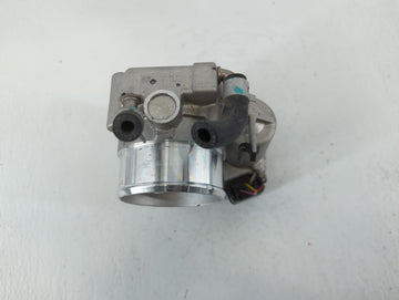 2016-2017 Hyundai Sonata Throttle Body P/N:35100-2G600 Fits Fits 2016 2017 2018 2019 2020 OEM Used Auto Parts