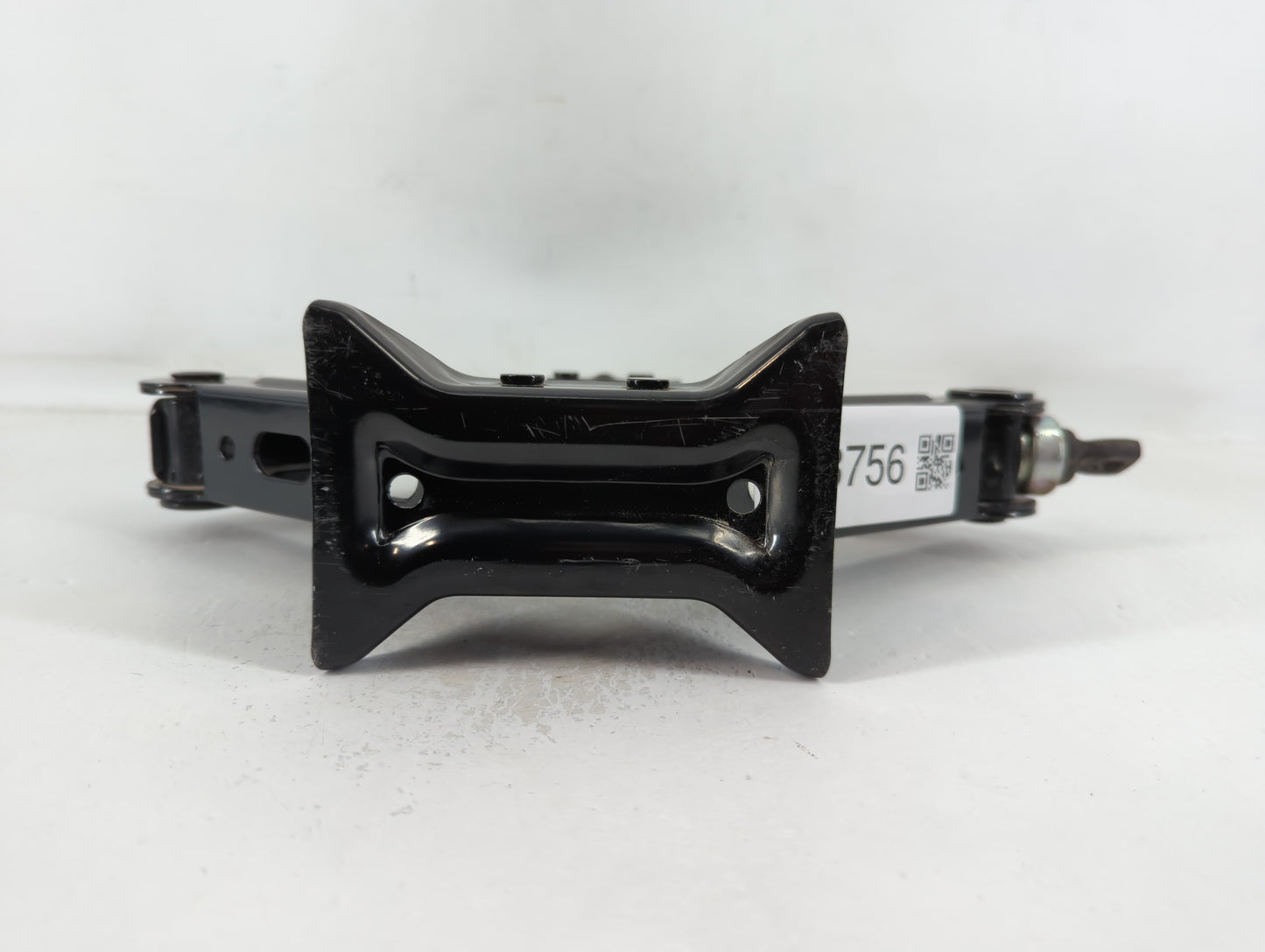 2019 Hyundai Sonata Spare Scissor Car Jack 748756 - Oemusedautoparts1.com