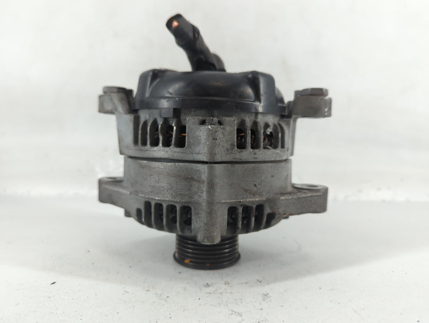 2015-2019 Hyundai Sonata Alternator Replacement Generator Charging Assembly Engine OEM P/N:37300-2G061 Fits OEM Used Auto Pa