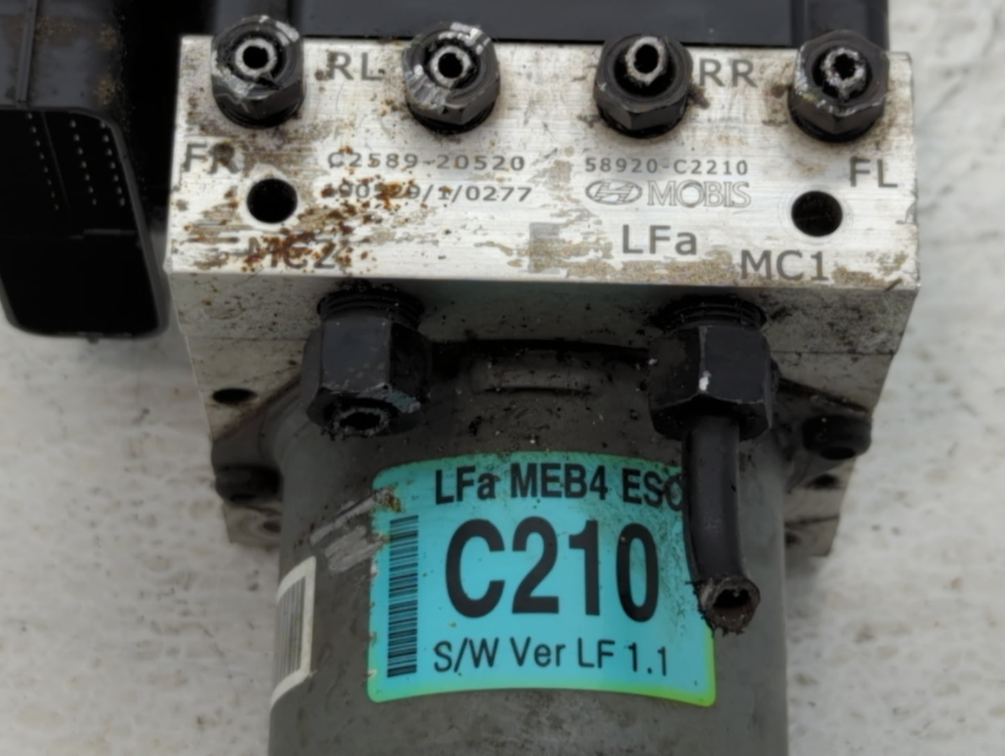 2018-2019 Hyundai Sonata ABS Pump Control Module Replacement P/N:C2589-20520 Fits Fits 2018 2019 OEM Used Auto Parts - Oemus