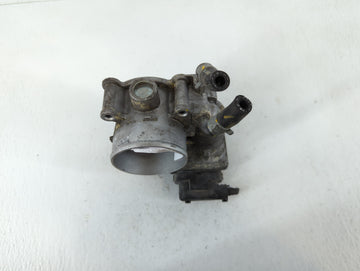 2014-2021 Hyundai Tucson Throttle Body P/N:35100-2E000 Fits Fits 2011 2012 2013 2014 2015 2016 2017 2018 2019 2020 2021 OEM Used Auto Parts