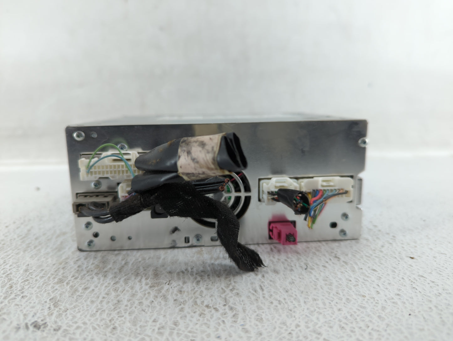 2015-2019 Infiniti Q50 Am Fm Cd Player Radio Receiver - Oemusedautoparts1.com