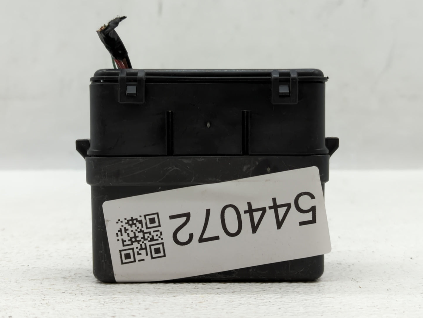 2019-2019 Infiniti Q50 Chassis Control Module Ccm Bcm Body Control - Oemusedautoparts1.com