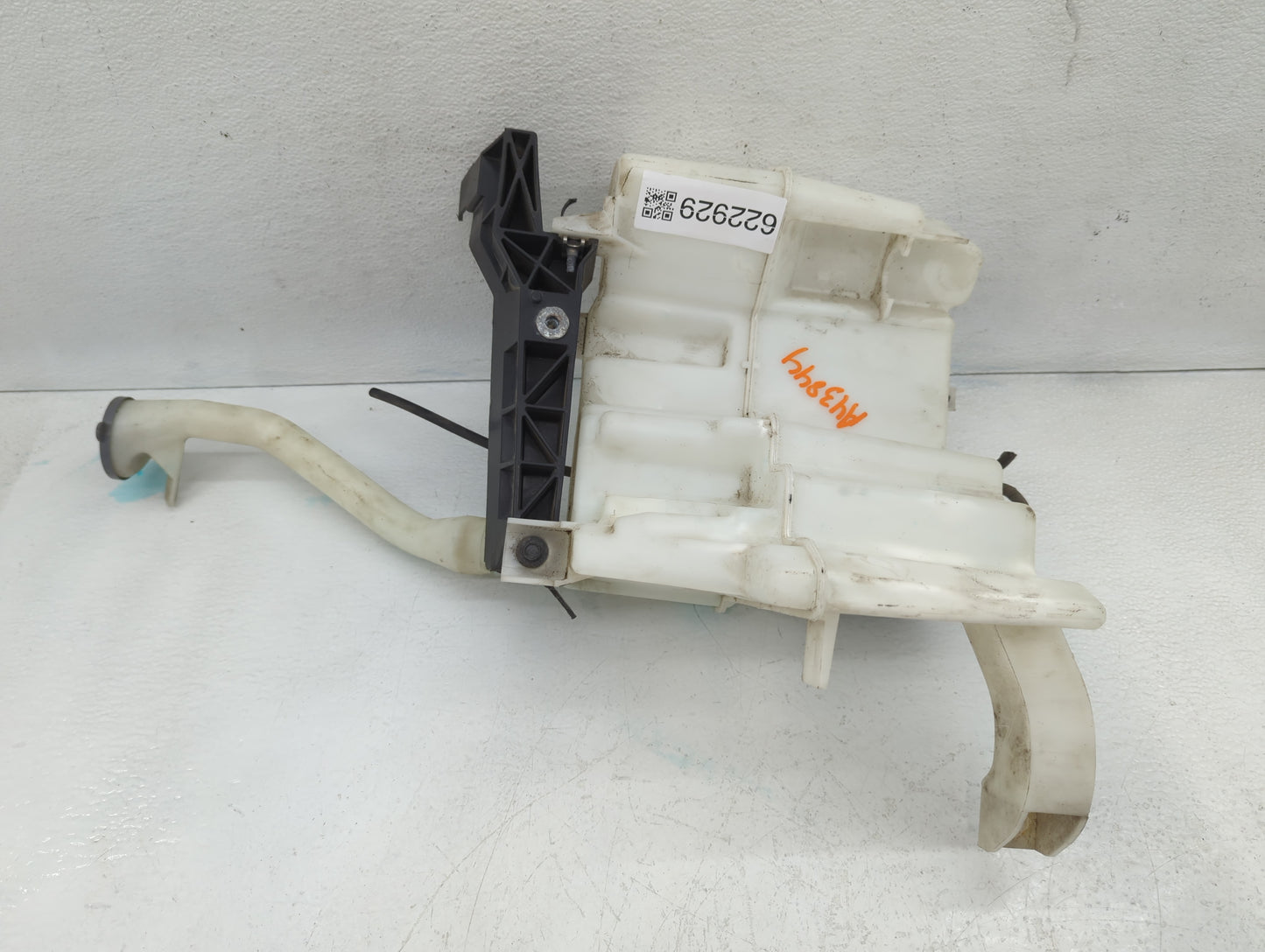 2019 Infiniti Q50 Windshield Washer Fluid Reservoir Bottle - Oemusedautoparts1.com