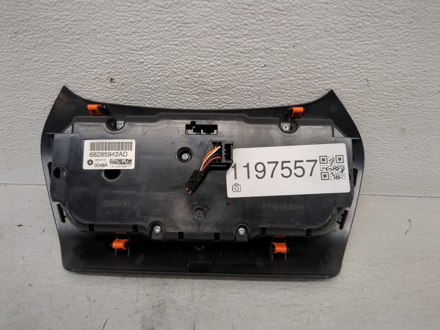 2019-2022 Jeep Cherokee Climate Control Module Temperature AC/Heater Replacement P/N:68285942AD Fits Fits 2019 2020 2021 202