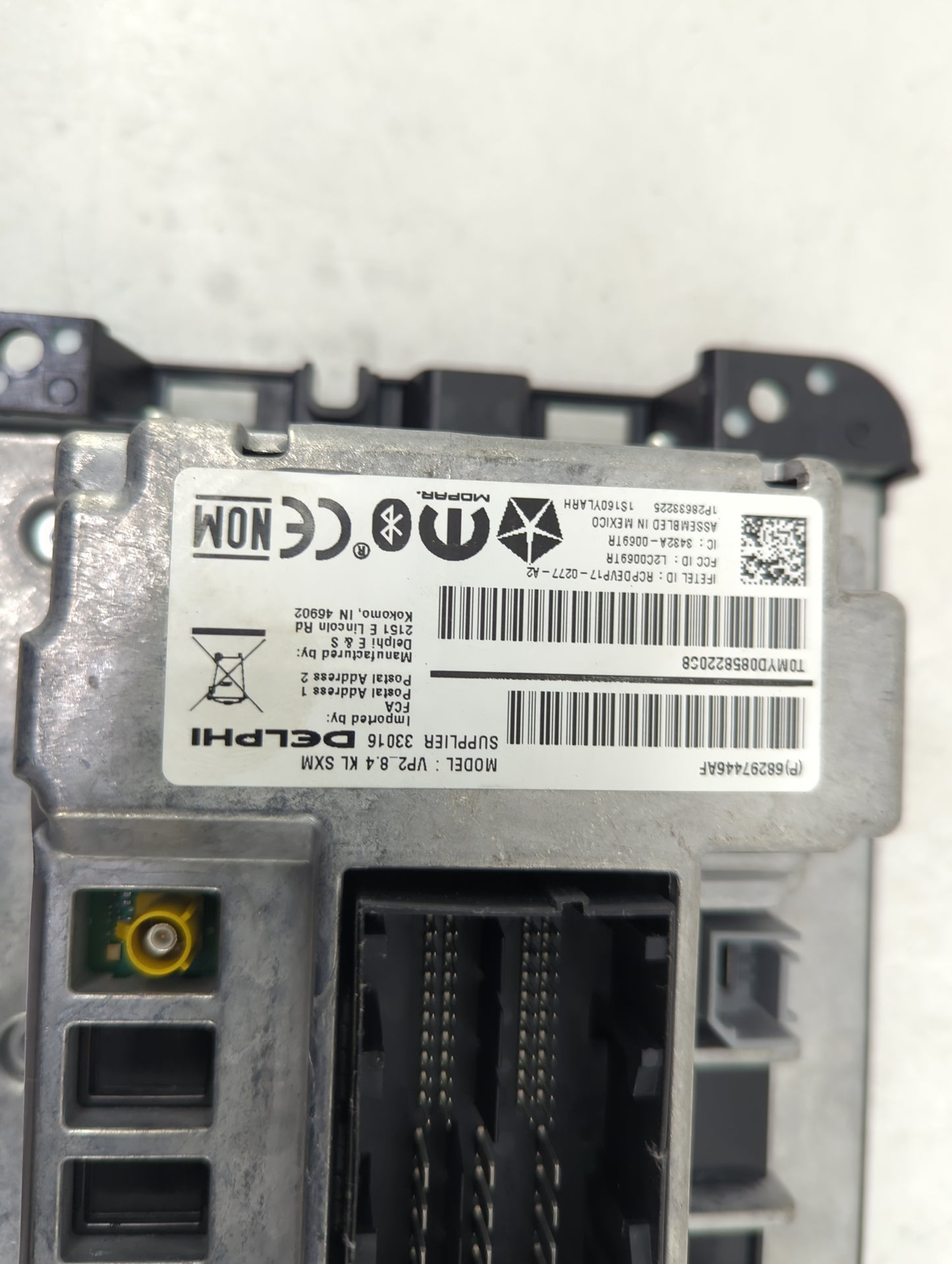2020 Jeep Cherokee Radio AM FM Cd Player Receiver Replacement P/N:3432A-0069TR Fits OEM Used Auto Parts - Oemusedautoparts1.