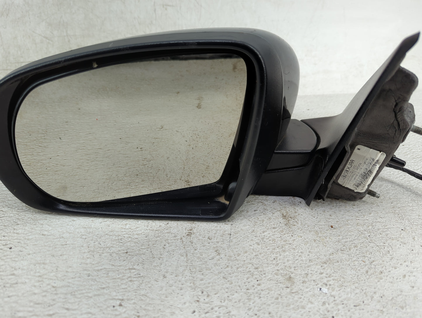 2014-2021 Jeep Cherokee Driver Side View Mirror - Left Door Mirror OEM Used - Oemusedautoparts1.com