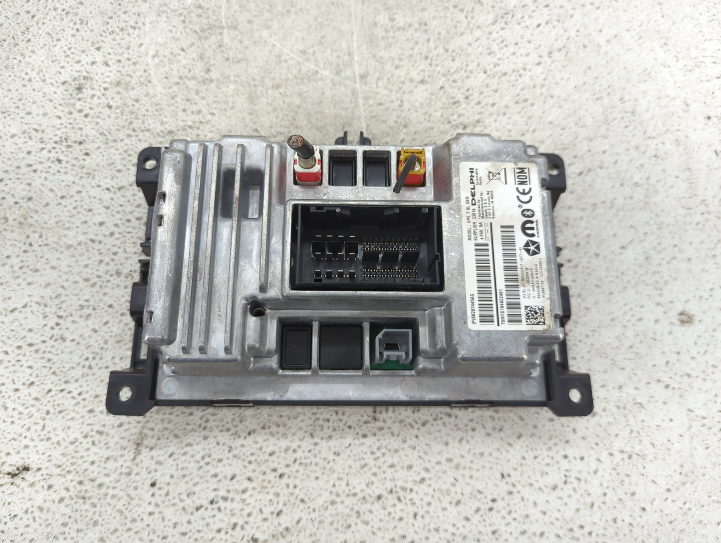 2019 Jeep Cherokee Information Display Screen - Oemusedautoparts1.com