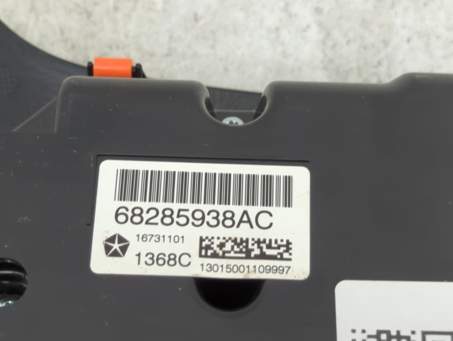 2019-2022 Jeep Cherokee Climate Control Module Temperature AC/Heater Replacement P/N:68285938AC 16731101 Fits OEM Used Auto